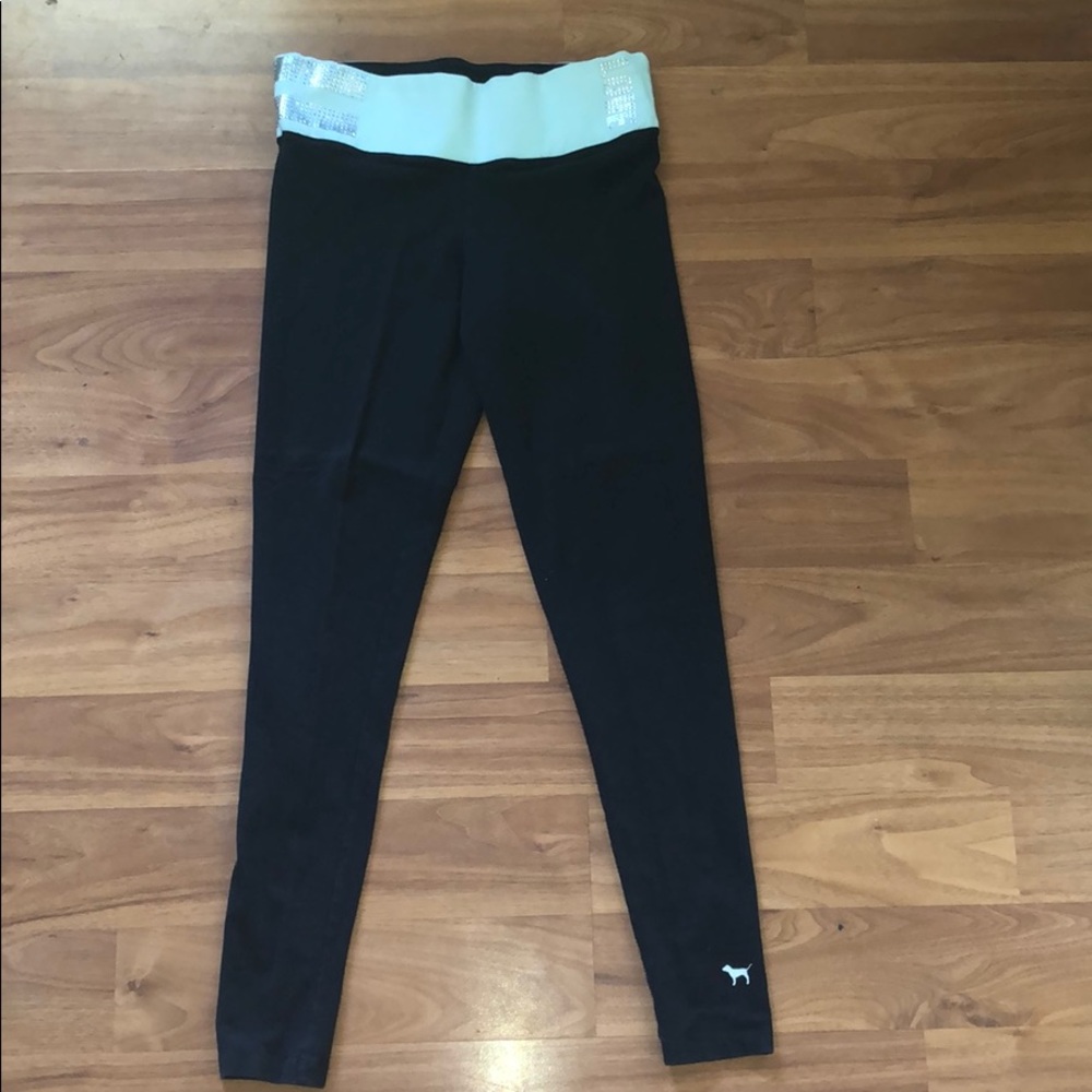 Victoria’s Secret PINK leggings